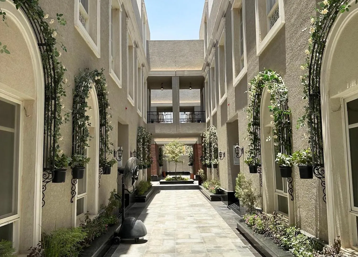 Kease King Salman T-6 Royal Touch Gz61 Apartment Riyadh